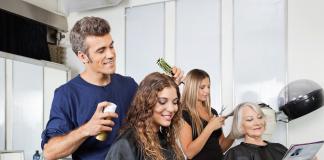 Экранирование волос: особенности и правила проведения бьюти-процедуры